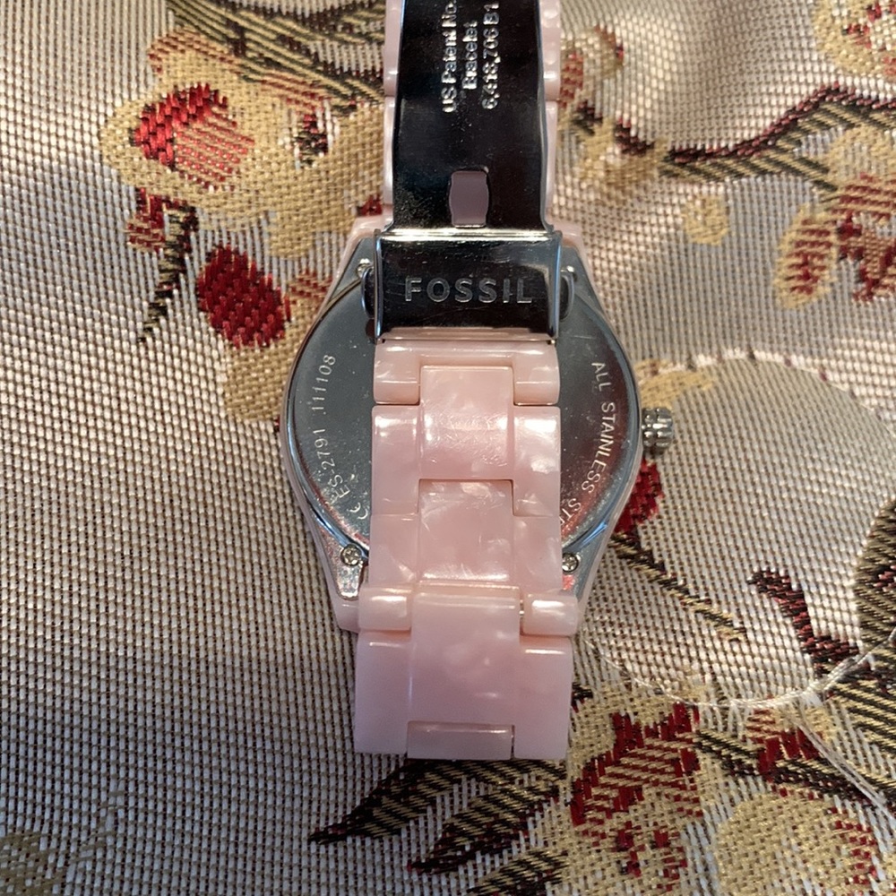Fossil Watch - Picture 3 of 4